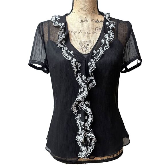 Tahari Women's Embroidered Short Sleeve Sheer Black Blouse w/Camisole Sz XS - Picture 1 of 10
